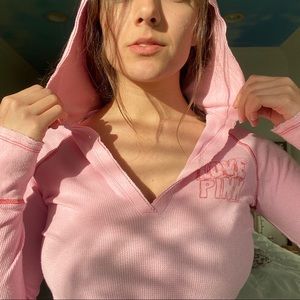 RARE FIND: VS Pink long sleeve